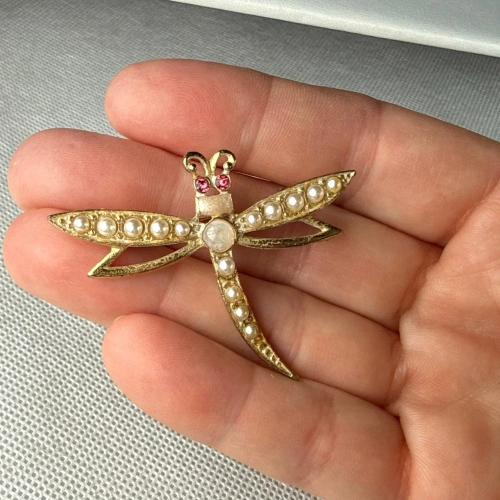 Vintage Brooch Lot 2‎ Butterfly Red Enamel Dragonfly Faux Pearl Gold Tone Pins
